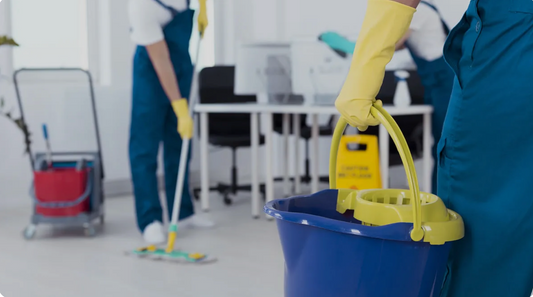 Erfrischende Klarheit: Unser Glasreinigungsdienst